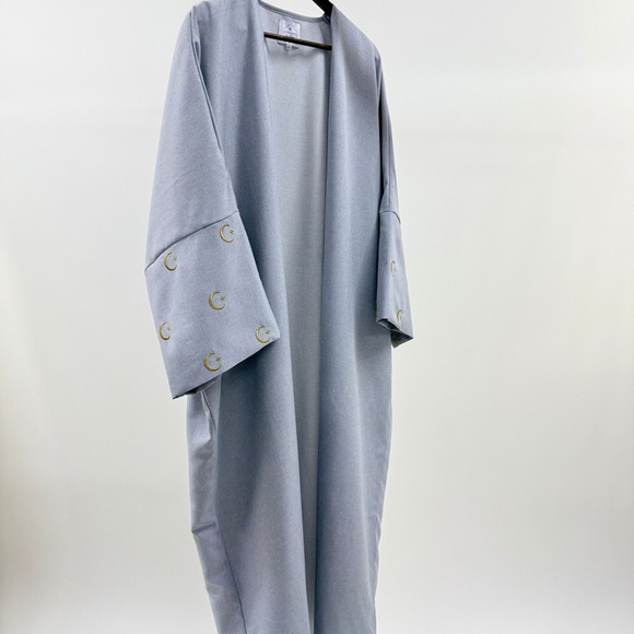 Elegant Gray Abaya or Duster Kimono with Gold Accents - Picture 1 of 5